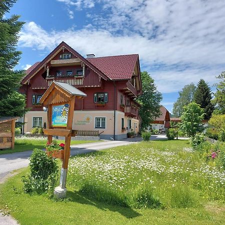 Charming House In Pruggern, Mountain View Villa Exterior photo