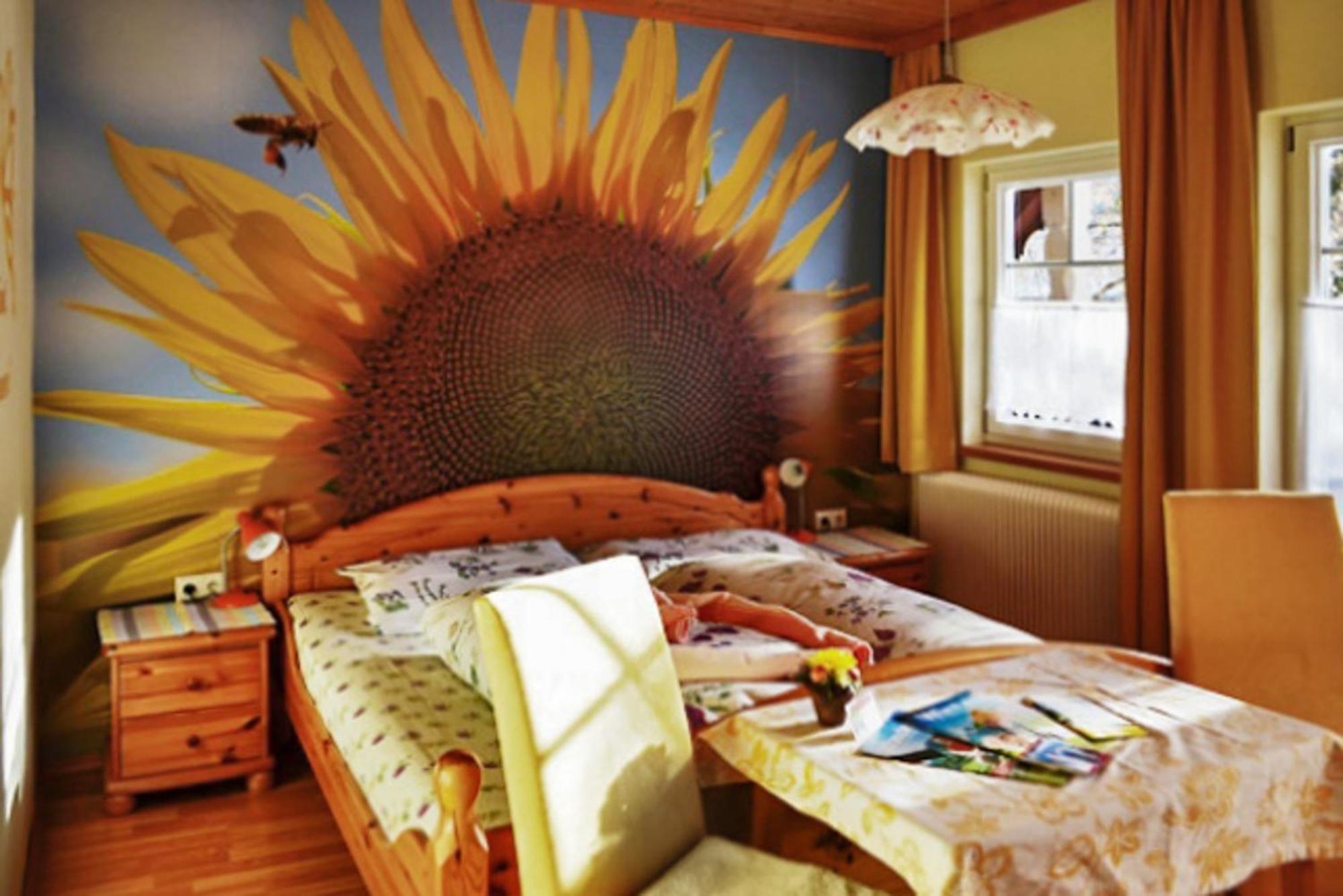 Charming House In Pruggern, Mountain View Villa Room photo