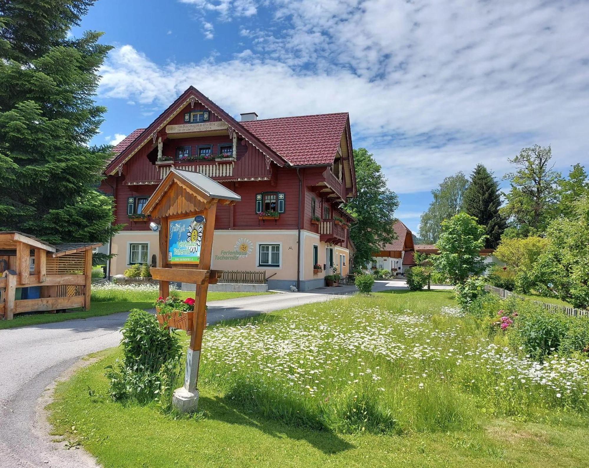 Charming House In Pruggern, Mountain View Villa Exterior photo